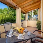 Apartman Mladenka