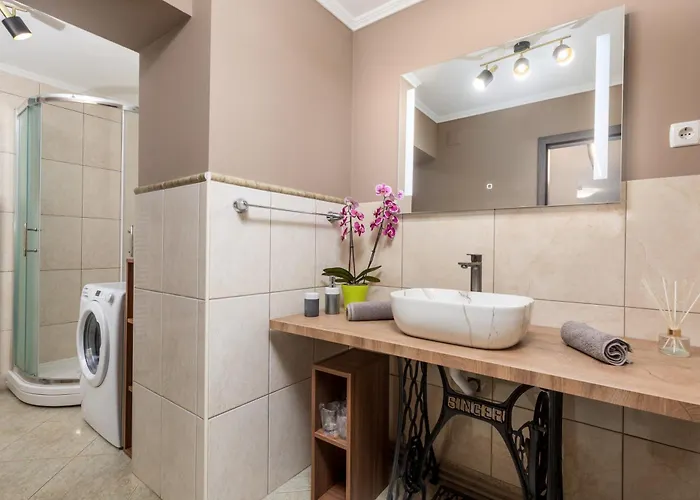 Mladenka * 클랄제비카